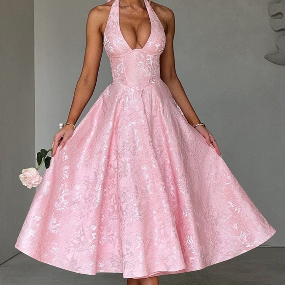 babyboo Dresses & Skirts - Baby boo Effie Midi Dress